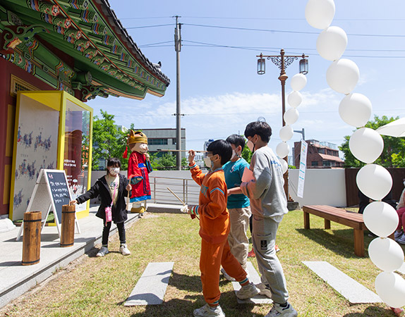 조선통신사역사관 전경05